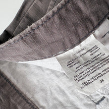 Load image into Gallery viewer, Dickies Shorts W36
