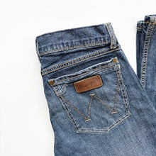 Load image into Gallery viewer, Wrangler Jeans W29 L34