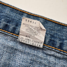 Load image into Gallery viewer, Levi’s 505 W36 L30