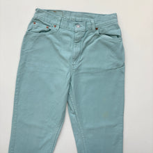 Load image into Gallery viewer, Women’s 90s Levi’s 550 Jeans W28 L30