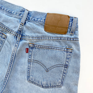 Women’s 90s Levi’s Denim Shorts W32