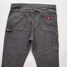 Load image into Gallery viewer, Distressed Dickies Carpenter Jeans W38 L32