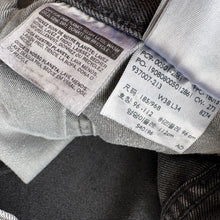 Load image into Gallery viewer, Levi’s 501 W36 L32