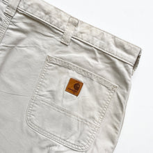 Load image into Gallery viewer, Carhartt Carpenter Shorts W44