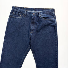 Load image into Gallery viewer, Wrangler Jeans W38 L32