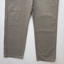 Load image into Gallery viewer, Wrangler Carpenter Jeans W40 L32