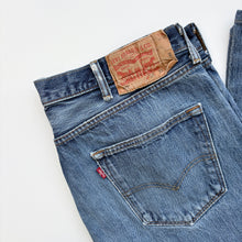 Load image into Gallery viewer, Levi’s 501 W38 L30