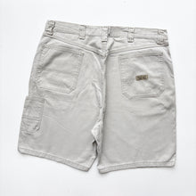 Load image into Gallery viewer, 90s Wrangler Denim Shorts W36