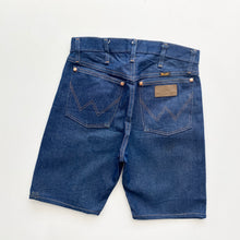 Load image into Gallery viewer, 90s Wrangler Denim Shorts W28