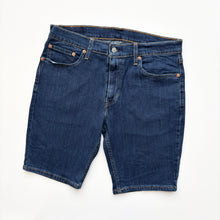Load image into Gallery viewer, Levi’s 511 Short W33