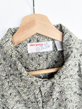 Load image into Gallery viewer, 90s Abstract Crazy Print Shirt (L)