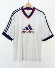 Load image into Gallery viewer, 90s Adidas T-shirt (L)