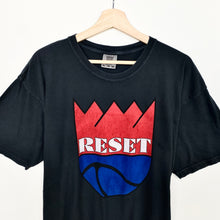 Load image into Gallery viewer, Basketball Printed T-shirt (XL)
