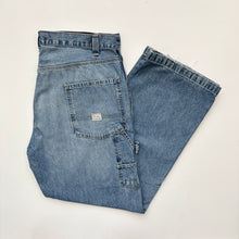 Load image into Gallery viewer, Levi’s Carpenter Jeans W38 L32