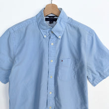 Load image into Gallery viewer, Tommy Hilfiger Shirt (S)
