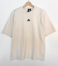 Load image into Gallery viewer, Adidas T-shirt (M)