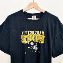 Load image into Gallery viewer, NFL Pittsburgh Steelers t-shirt (L)