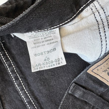 Load image into Gallery viewer, Wrangler Denim Shorts W40
