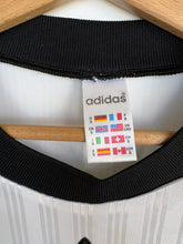 Load image into Gallery viewer, 90s Adidas T-shirt (S)