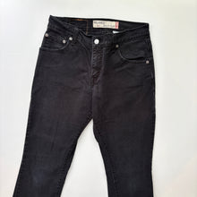 Load image into Gallery viewer, Women’s Levi’s 550 Boot Cut Jeans W26 L30