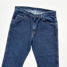 Load image into Gallery viewer, Wrangler Jeans W36 L30