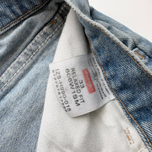 Load image into Gallery viewer, 90s Wrangler Denim Shorts W33