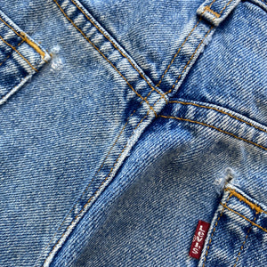 90s Levi’s Denim Shorts W30