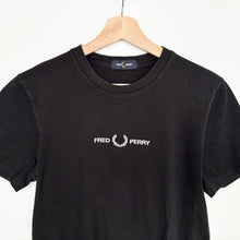 Load image into Gallery viewer, Fred Perry T-shirt (S)