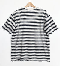 Load image into Gallery viewer, Striped T-shirt (M)