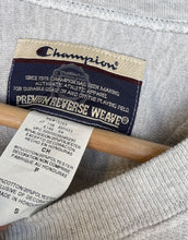 Load image into Gallery viewer, Champion Reverse Weave Sweatshirt (S)