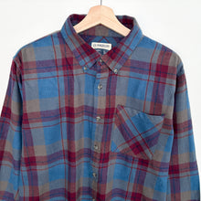Load image into Gallery viewer, Flannel Shirt (L)