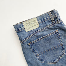 Load image into Gallery viewer, Tommy Hilfiger Jeans W38 L34