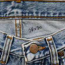 Load image into Gallery viewer, Wrangler Jeans W26 L30