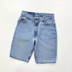 90s Levi’s 550 Denim Shorts W24
