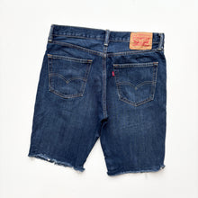 Load image into Gallery viewer, Levi’s 511 Short W33