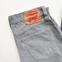 Load image into Gallery viewer, Levi’s 514 Cords W32 L32