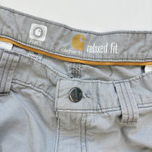 Load image into Gallery viewer, Carhartt Cargo Shorts W44