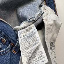 Load image into Gallery viewer, Levi’s 501 Jeans W32 L30