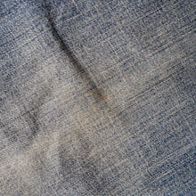Load image into Gallery viewer, Levi’s Carpenter Jeans W32 L32