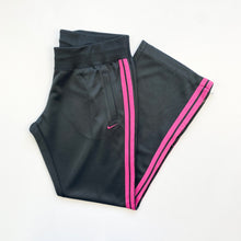 Load image into Gallery viewer, Women’s 00s Nike Track Pants (L)