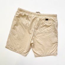 Load image into Gallery viewer, 00s Nike Shorts (S)