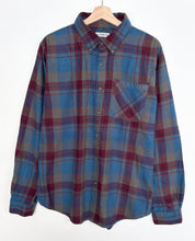 Load image into Gallery viewer, Flannel Shirt (L)