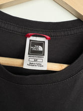 Load image into Gallery viewer, The North Face T-shirt (S)