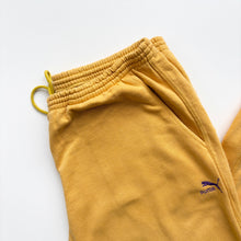 Load image into Gallery viewer, 90s Puma Joggers (M)