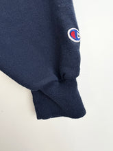 Load image into Gallery viewer, Women’s Champion Notre Dame Hoodie (M)