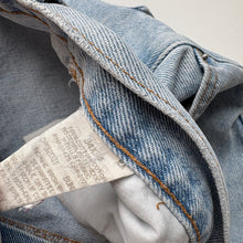 Load image into Gallery viewer, 90s Tommy Hilfiger Jeans W34 L34