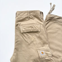 Load image into Gallery viewer, Carhartt Cargos W31 L32