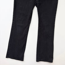 Load image into Gallery viewer, Women’s Levi’s 550 Boot Cut Jeans W26 L30
