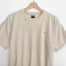 Load image into Gallery viewer, 00s Nike T-shirt (L)