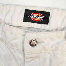 Load image into Gallery viewer, Women's Dickies Jeans W26 L29